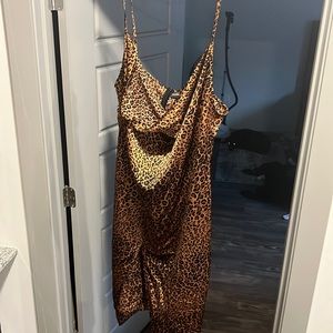 Fitted animal print with front split